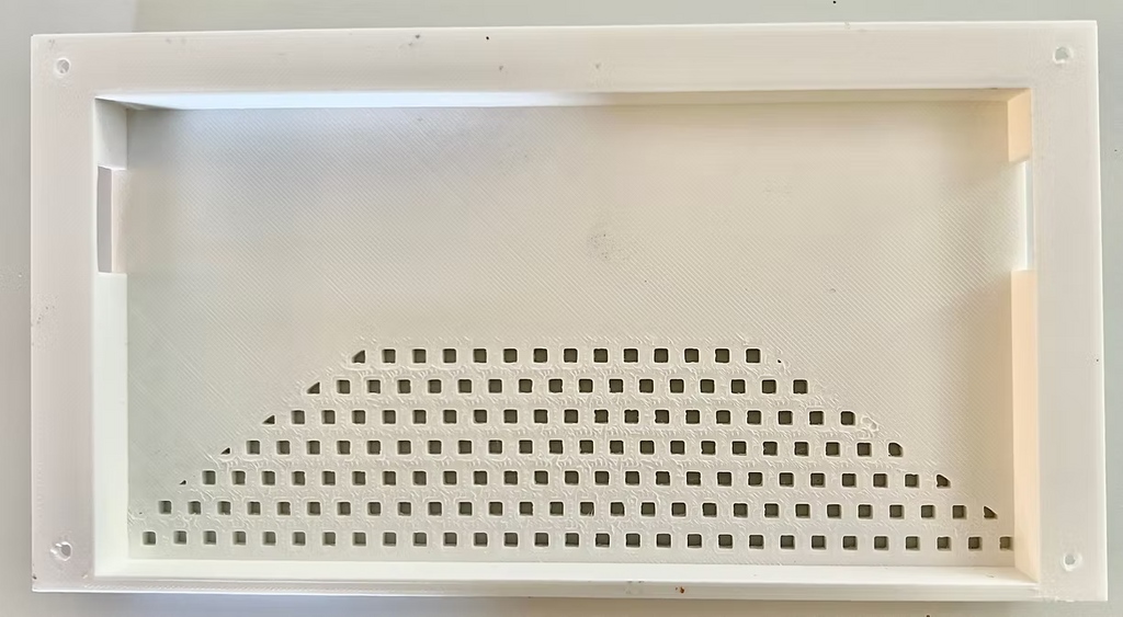 Horizontal Hive Robbing Screen