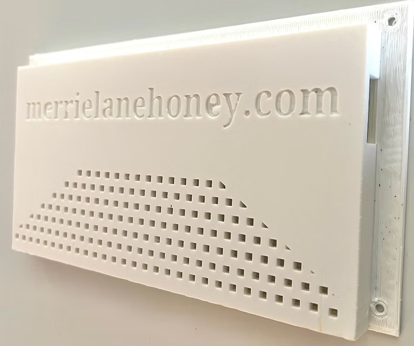 Horizontal Hive Robbing Screen