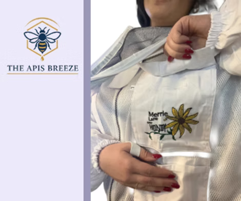The Apis Breeze Beekeeping Jacket with Fencing Vail